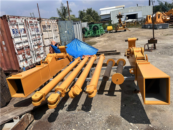 2 Units - Gemco Rock Breakers)